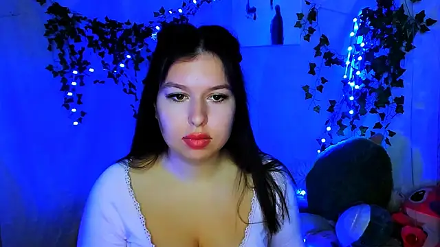 Snapshot of ChloeRicc chatting on December 2025 11:16:02 AM ChloeRicc online show from December 2025 11:16:02 AM