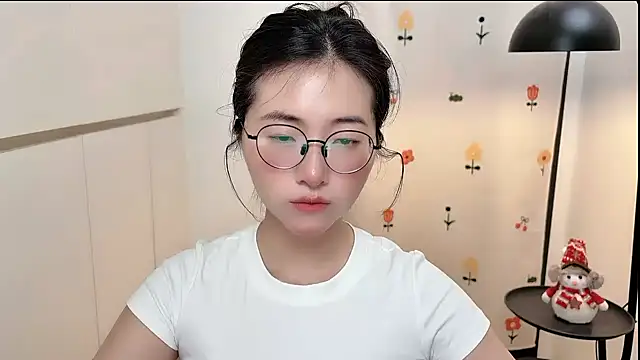 Rosalind xixi online show from April 2026 01:05:02 PM