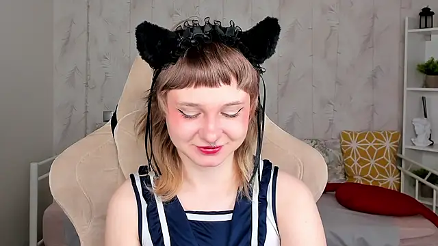 Tori Cutie online show from April 2026 12:04:01 AM