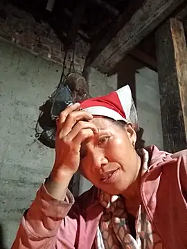 TinTin321 online show from October 2025 12:45:02 PM