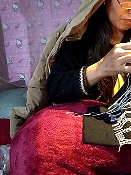 TinTin321 online show from December 2025 11:00:01 PM