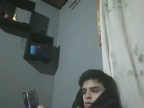Snapshot of Rodrigo99_9 chatting on June 2026 11:51:01 PM Rodrigo99 9 online show from June 2026 11:51:01 PM