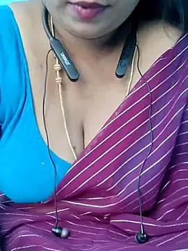 yelmaji91 online show from September 2025 04:37:02 AM