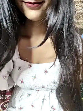 Indian-Aleena online show from November 2025 08:39:02 AM