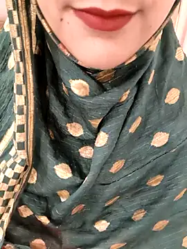 Snapshot of Indian-Aleena chatting on July 2026 07:21:01 AM Indian-Aleena online show from July 2026 07:21:01 AM