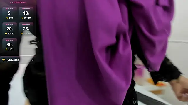 Snapshot of azaharaaa_ chatting on September 2025 11:43:02 AM azaharaaa online show from September 2025 11:43:02 AM