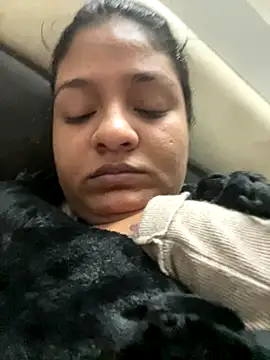 Snapshot of Fantacy69 chatting on December 2025 04:40:02 AM Fantacy69 online show from December 2025 04:40:02 AM