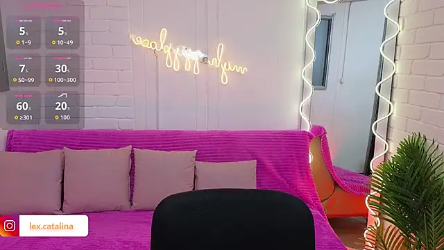 Snapshot of Lexy_tay chatting on December 2025 11:48:01 AM Lexy tay online show from December 2025 11:48:01 AM