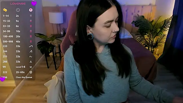 ashton heidii online show from March 2026 02:04:02 AM