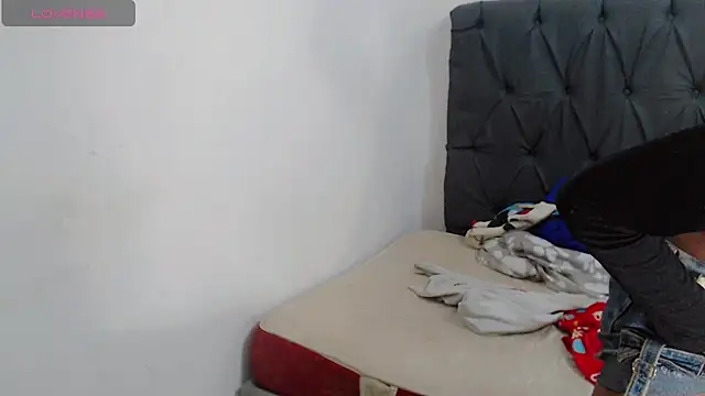 deborahotts online show from October 2025 02:14:01 PM