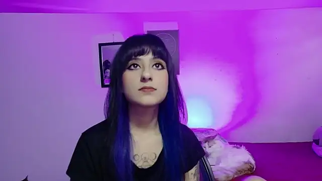 atenea dragon   online show from April 2026 08:31:01 PM