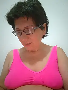 Vera Elle online show from July 2026 11:40:01 PM
