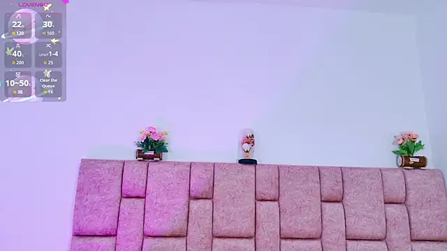 Snapshot of ScarlettLuxe chatting on November 2025 12:49:01 PM ScarlettLuxe online show from November 2025 12:49:01 PM