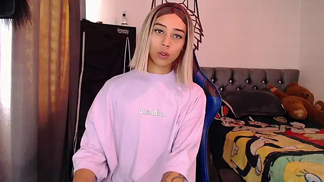 Sweet-Cris online show from October 2025 02:13:01 PM