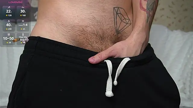 johnstoneisland online show from December 2025 07:42:02 PM