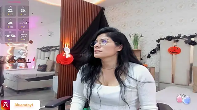 BLUE TAY1 online show from October 2025 12:05:02 PM