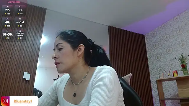 BLUE TAY1 online show from November 2025 12:06:02 PM