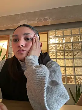 sisylucky online show from May 2026 04:04:02 PM