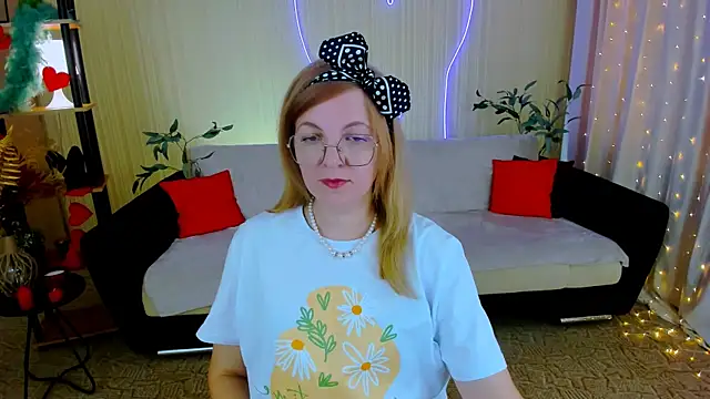 YourUniverser online show from July 2026 09:23:01 AM