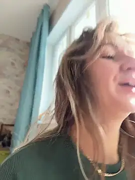 EvvaMur online show from April 2026 01:09:02 AM