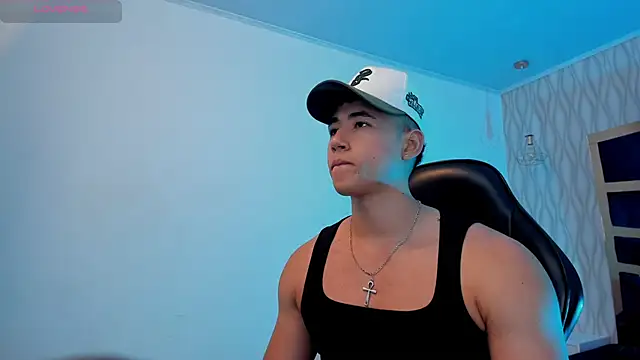 Snapshot of Draven_Marceaux chatting on November 2025 11:21:02 AM Draven Marceaux online show from November 2025 11:21:02 AM