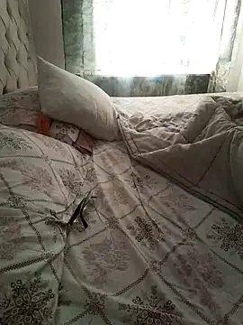 zerdaliii online show from March 2026 07:05:01 AM