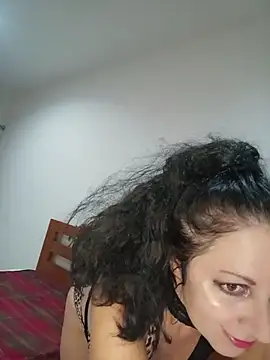 Snapshot of ValleriWind chatting on November 2025 11:25:01 PM ValleriWind online show from November 2025 11:25:01 PM