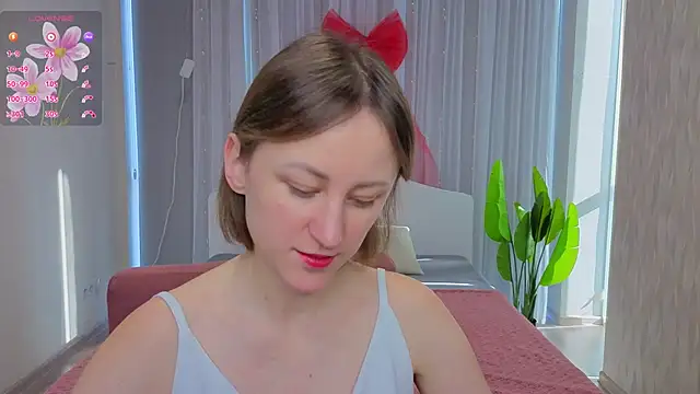 LuluChiiii online show from February 2026 10:19:02 AM