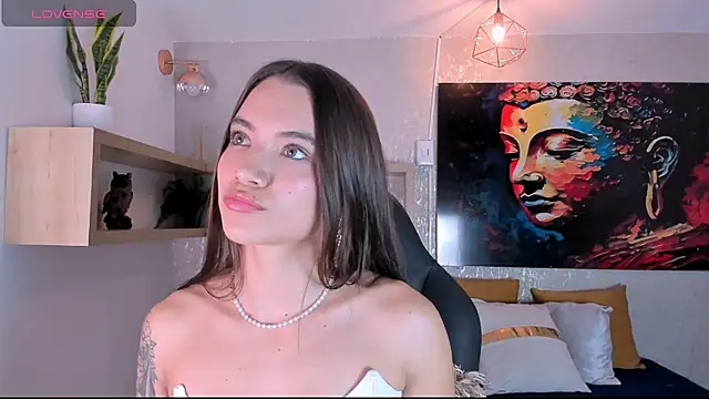 aitana baker  online show from June 2026 04:18:02 AM