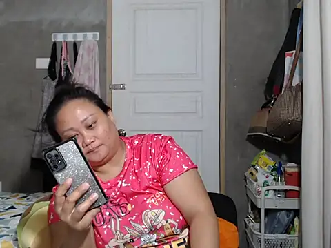 Snapshot of jengrey chatting on November 2025 10:07:01 AM jengrey online show from November 2025 10:07:01 AM