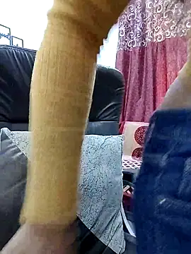 SEEMA 127 online show from November 2025 06:24:02 AM