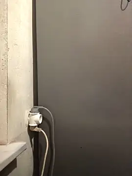 CutieMarine online show from November 2025 08:36:02 PM