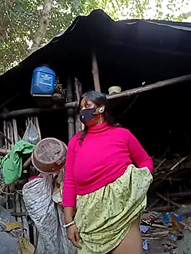 Hotty-rosni online show from November 2025 01:16:01 AM