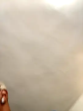 Snapshot of lathadon chatting on October 2025 05:47:02 PM lathadon online show from October 2025 05:47:02 PM