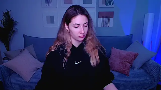 SensitiveSooul online show from April 2026 11:43:01 AM