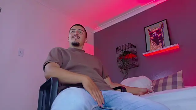 MrFox   online show from January 2026 07:29:01 PM