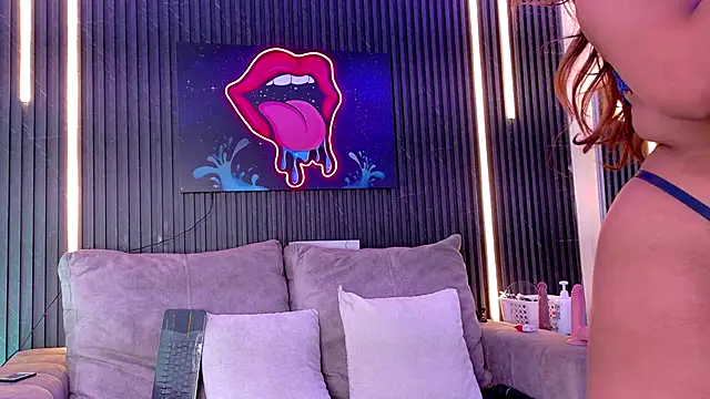 SophiaSummer online show from October 2025 11:52:01 AM