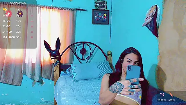 Snapshot of Azley_sweet chatting on January 2025 03:26:01 PM Azley sweet online show from January 2025 03:26:01 PM