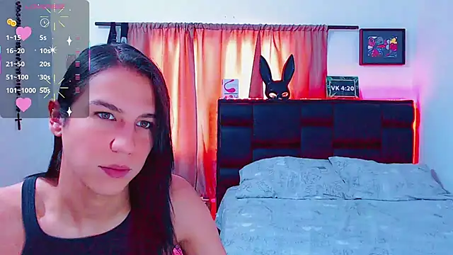 Snapshot of Azley_sweet chatting on March 2025 01:18:01 PM Azley sweet online show from March 2025 01:18:01 PM