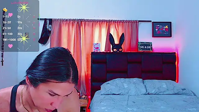 Snapshot of Azley_sweet chatting on March 2025 01:46:02 PM Azley sweet online show from March 2025 01:46:02 PM