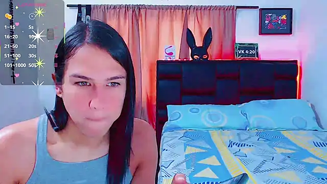 Snapshot of Azley_sweet chatting on March 2025 01:51:01 PM Azley sweet online show from March 2025 01:51:01 PM