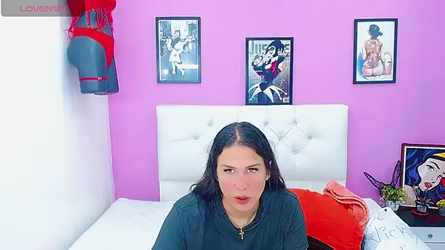 Snapshot of Azley_sweet chatting on October 2025 07:25:01 PM Azley sweet online show from October 2025 07:25:01 PM