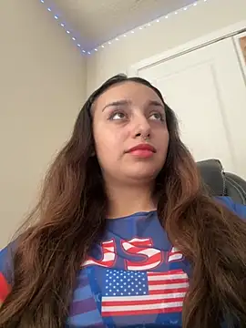 CharmingMaddie online show from November 2025 03:11:01 PM