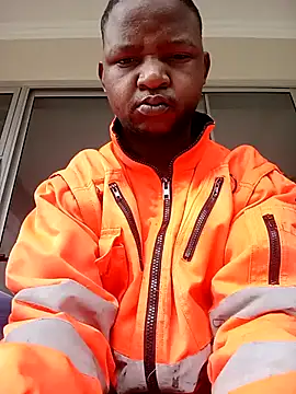 Snapshot of Thabo1004 chatting on December 2025 09:03:01 AM Thabo1004 online show from December 2025 09:03:01 AM