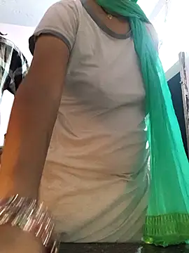 Love-pari077 online show from October 2025 11:57:01 PM