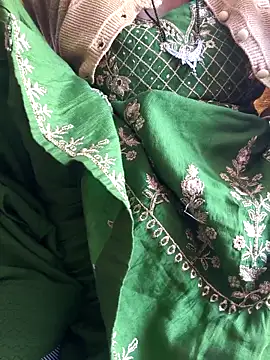 Love-pari077 online show from November 2025 05:28:02 AM