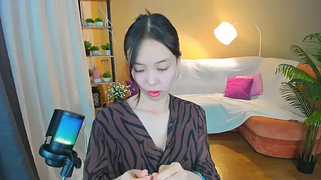 Snapshot of SoulHarmoonyy chatting on November 2025 04:19:01 PM SoulHarmoonyy online show from November 2025 04:19:01 PM