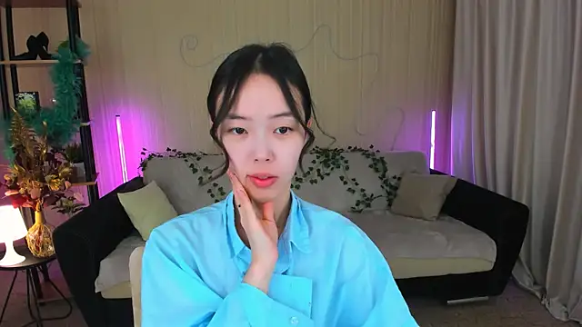 Snapshot of SoulHarmoonyy chatting on November 2025 04:18:02 AM SoulHarmoonyy online show from November 2025 04:18:02 AM