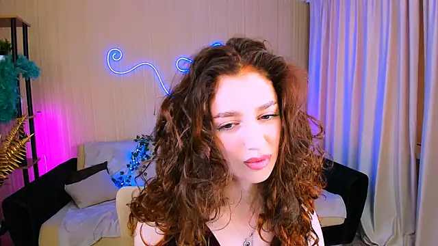 Snapshot of ChristinaConteeree chatting on October 2025 01:18:01 PM ChristinaConteeree online show from October 2025 01:18:01 PM