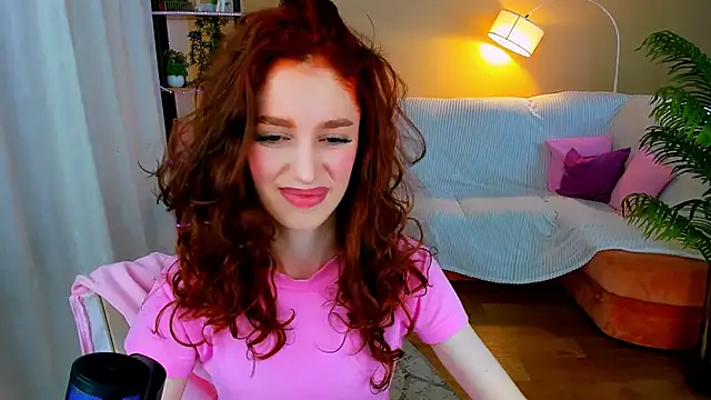 Snapshot of ChristinaConteeree chatting on October 2025 11:20:02 AM ChristinaConteeree online show from October 2025 11:20:02 AM